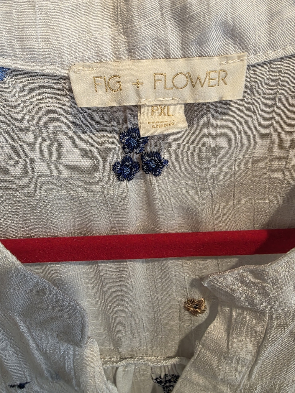 fig and flower White Floral Button-Front Blouse with Blue & Tan Accents - Picture 3 of 7